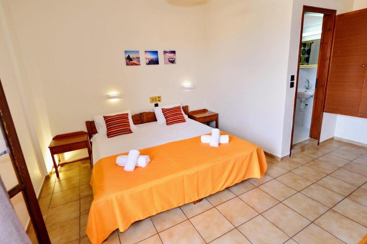 Vergas Hotel Malia Buitenkant foto