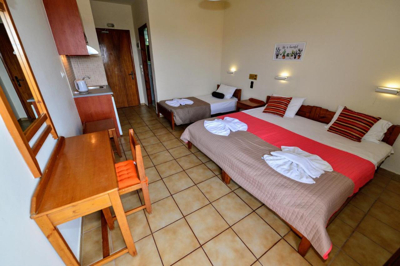 Vergas Hotel Malia Buitenkant foto