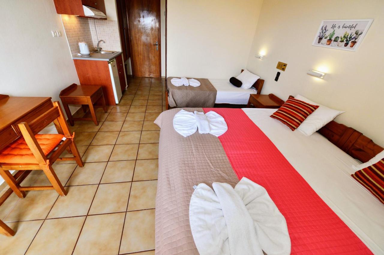 Vergas Hotel Malia Buitenkant foto