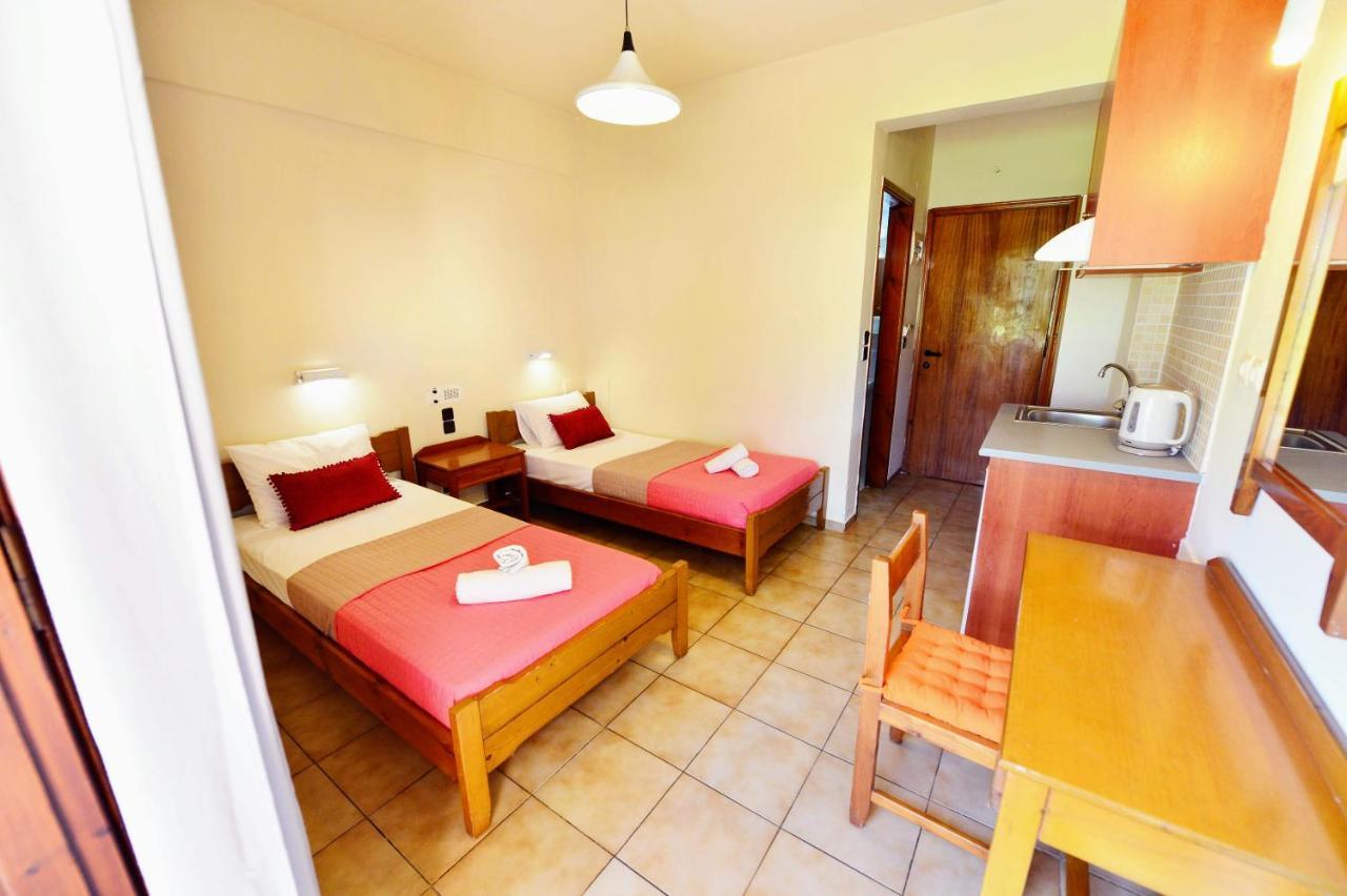 Vergas Hotel Malia Buitenkant foto